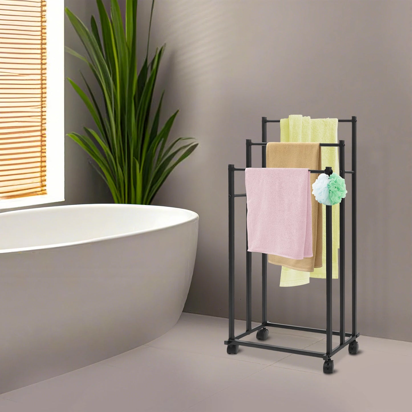 Freistehender Handtuchhalter mit Rollen – 3-stufiges Metall-Handtuchregal in Schwarz (66–86 cm)